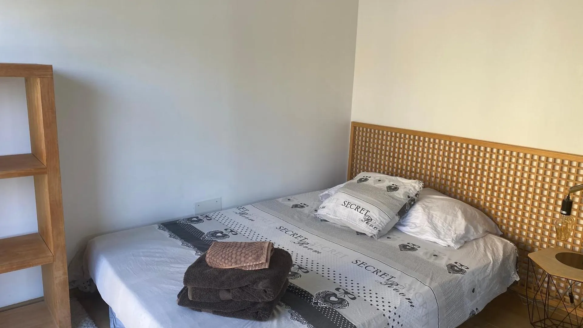 Detente A Lorgues Avec Piscine Privee Apartment