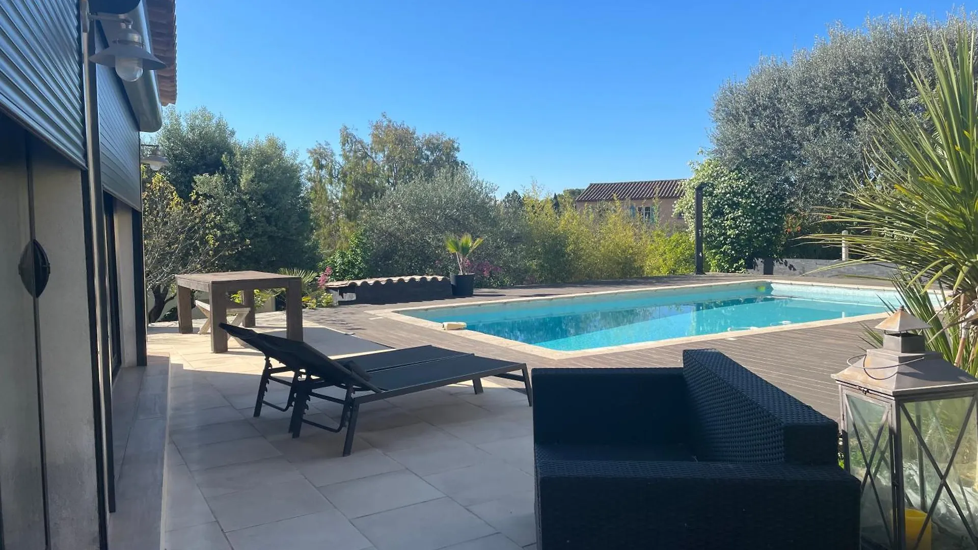 Apartment Detente A Lorgues Avec Piscine Privee France