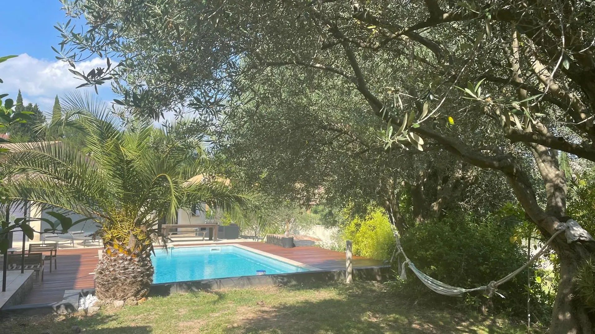 Apartment Detente A Lorgues Avec Piscine Privee